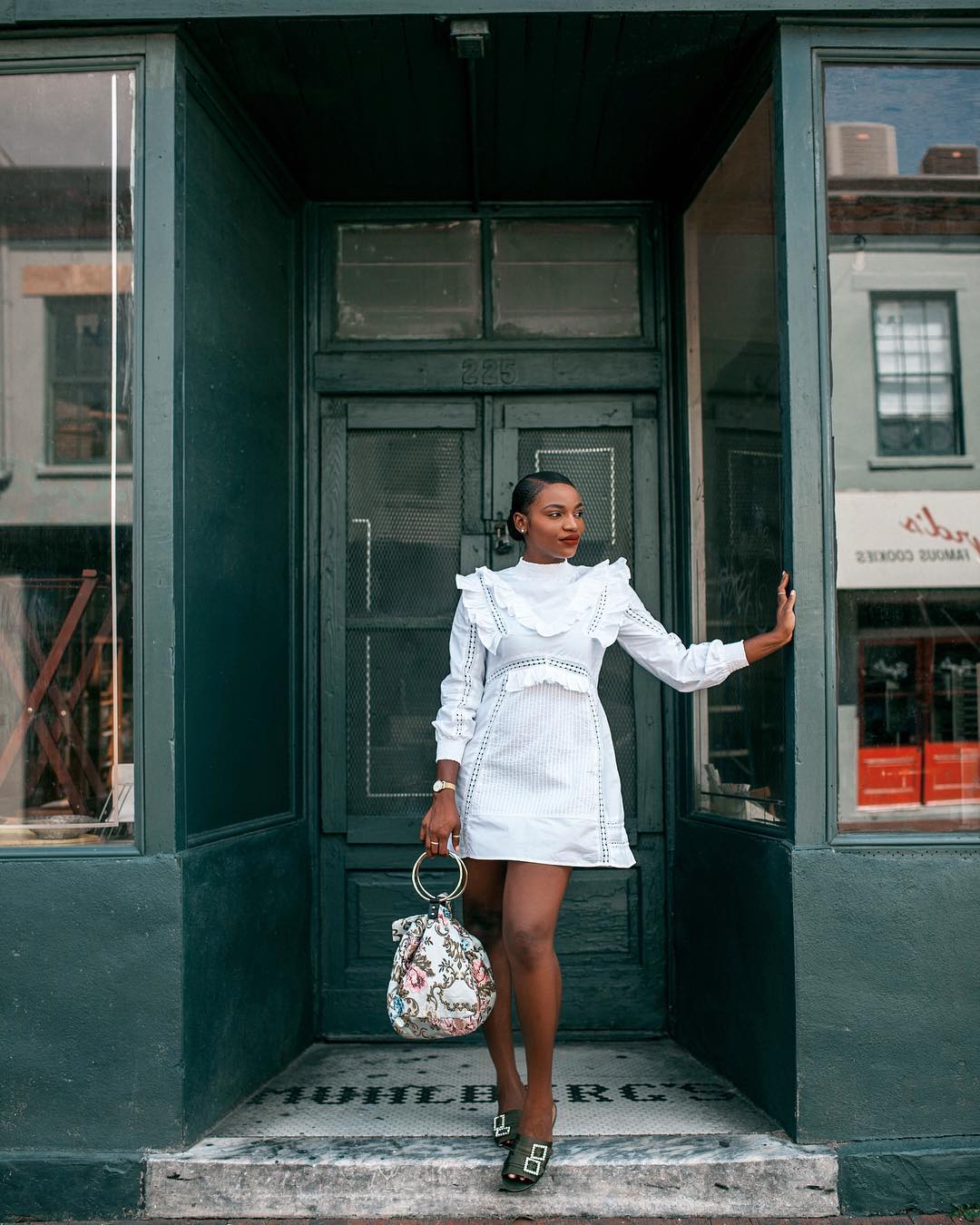 what to wear: an all white party