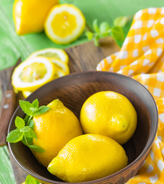 Quick Tip: Clean Your Microwave Easily Using Lemons