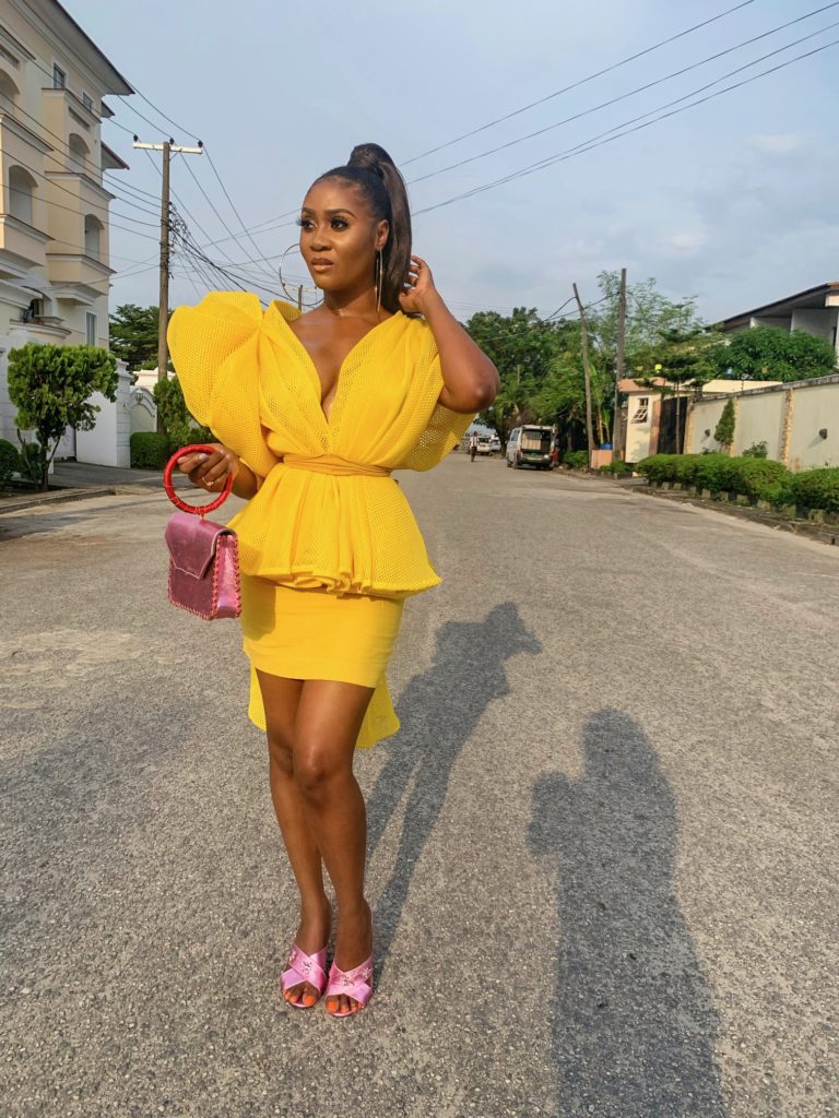 Toni Tones' All Yellow DZYN Look Was Styled So Differently On The Lagos ...